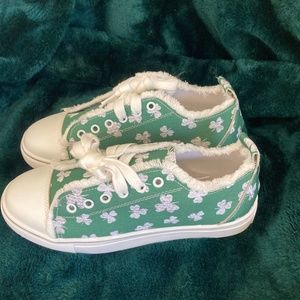 Brand New SHAMROCK ☘️ SNEAKERS